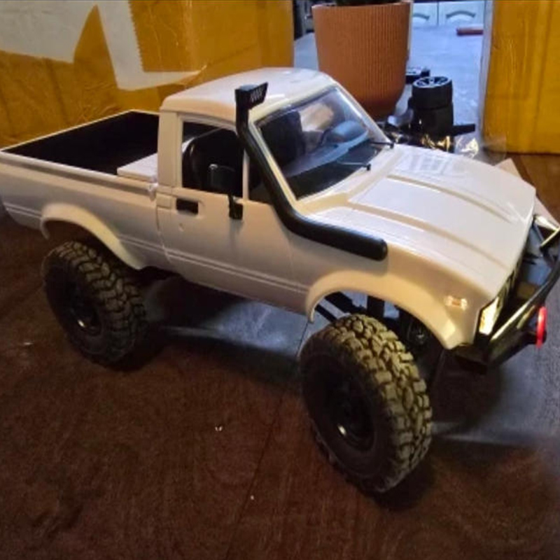 Mobil RC 2.4G WPL C24 Skala Pe - Rc Hobby Truck ulasan dan harga